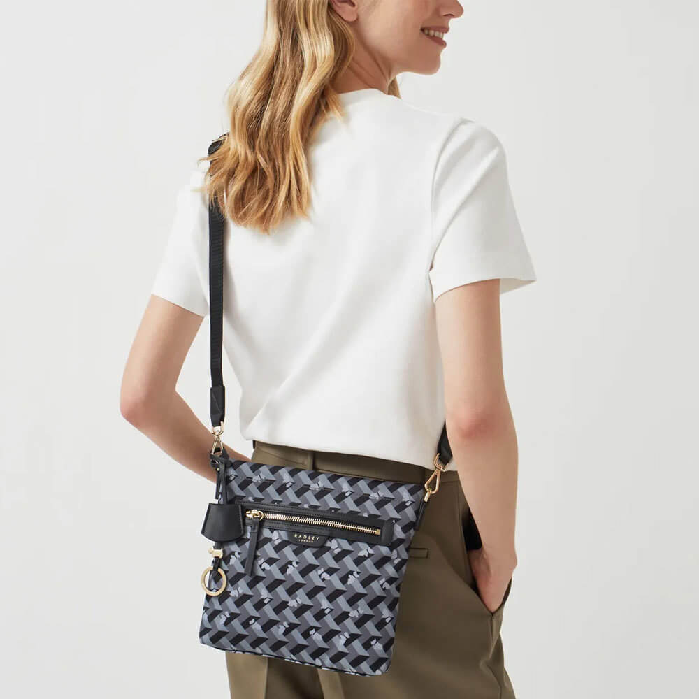 Coach zip top crossbody clearance